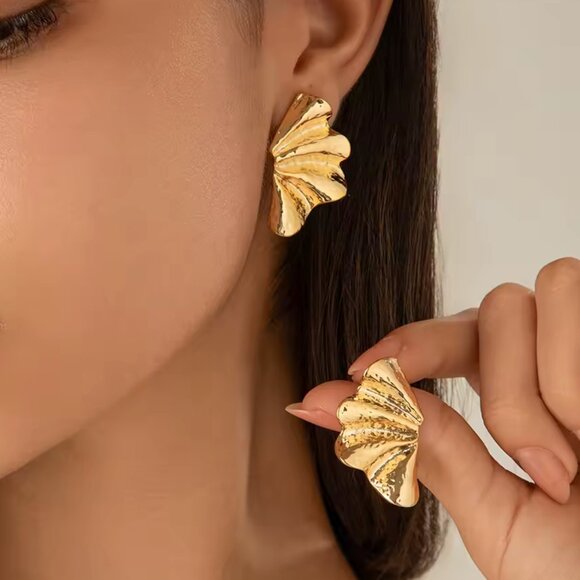 14K Gold Plated Fan Earrings - Picture 1 of 4